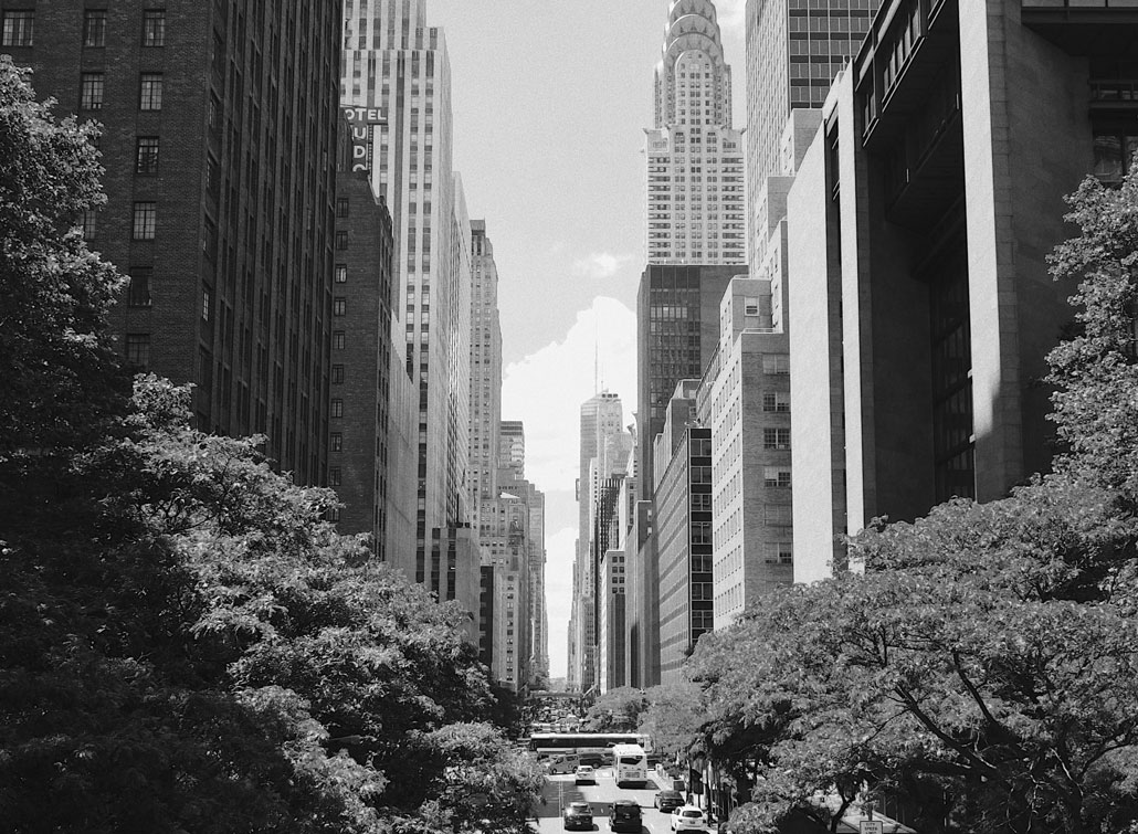 building,-architecture,-and-cars-in-New-York