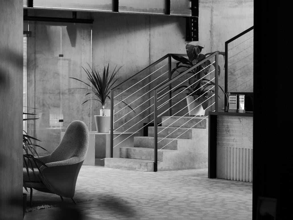 selective-focus-on-part-of-entrance-hall-of-residential-building